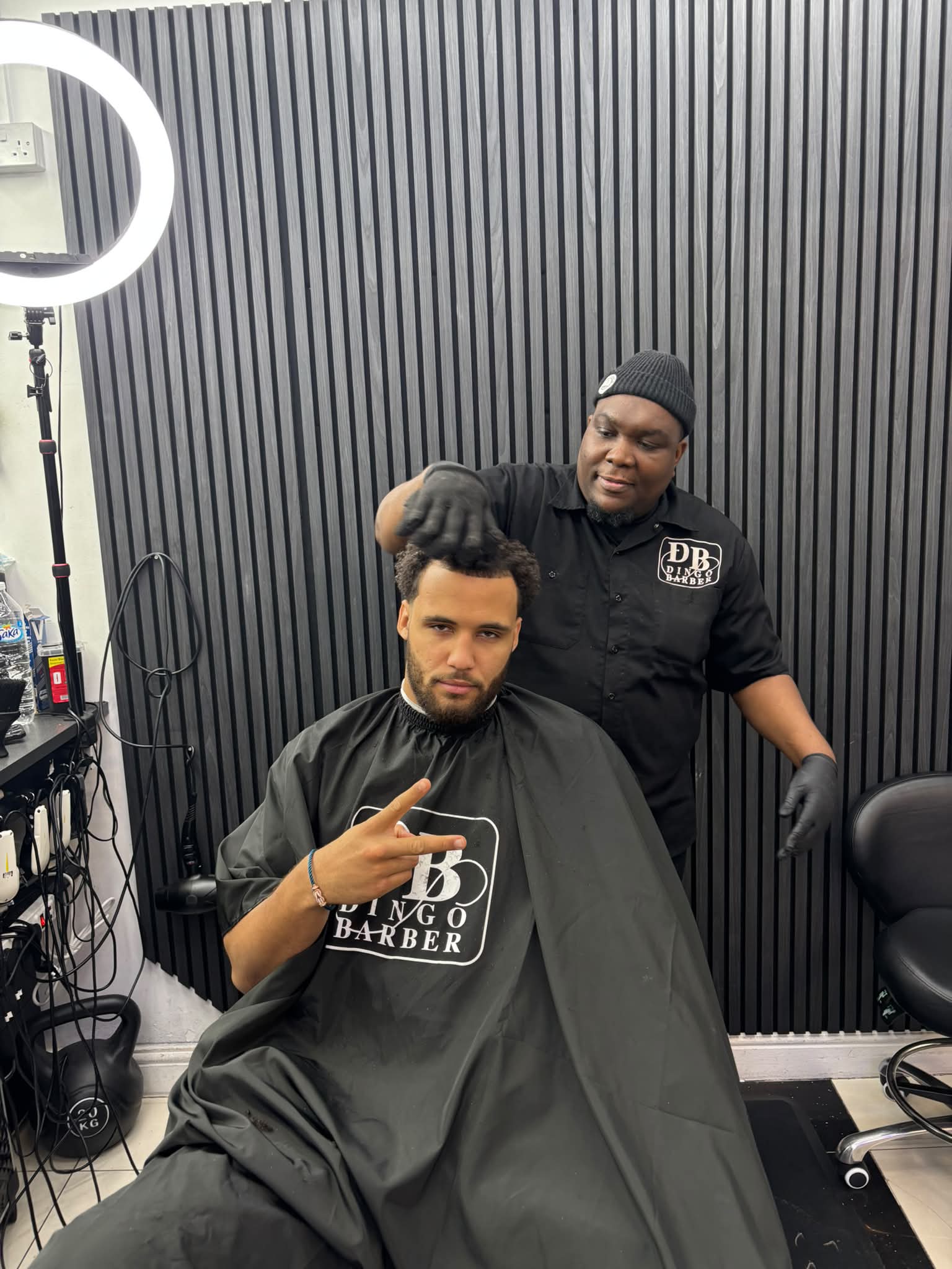 Dingo Barber